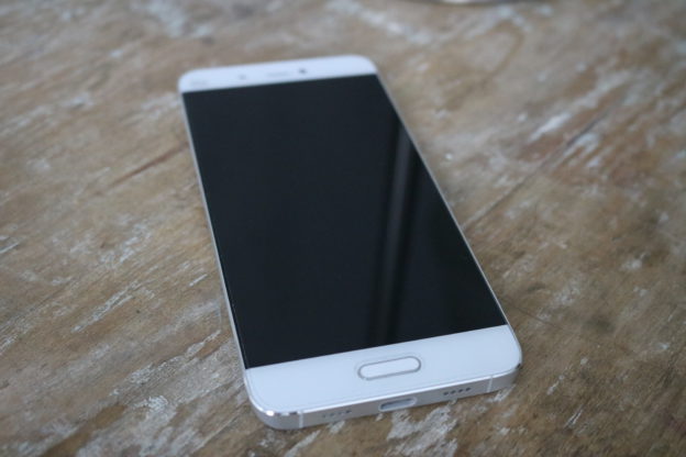 [TEST] Xiaomi Mi5 : le haut de gamme à prix imbattable
