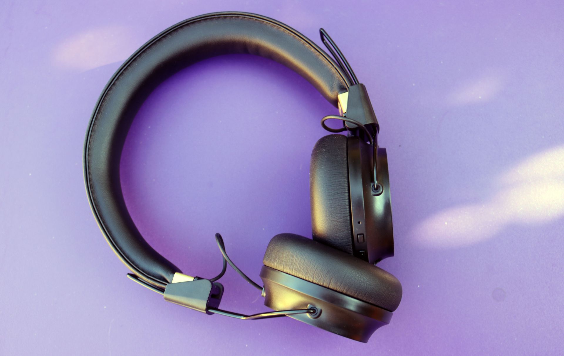 Le casque est assez petit