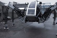 Voici un hexapode pilotable