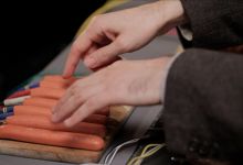 Jouer de la musique avec des saucisses