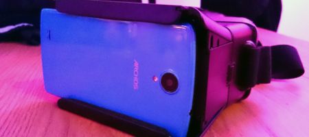Archos prépare un casque de réalité virtuelle à 30 euros