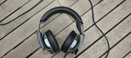 [TEST] L'Hephaestus P1, retour d'expérience d'un casque à vibrations pour joueur
